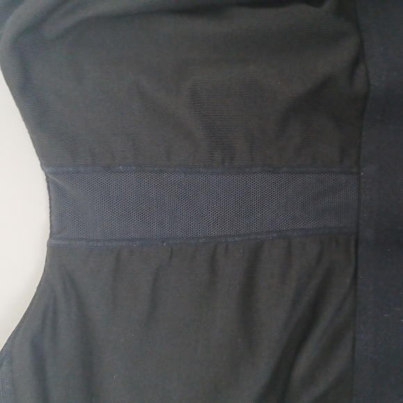 Lululemon Swift Tank Black - 8 - Picture 9 of 10